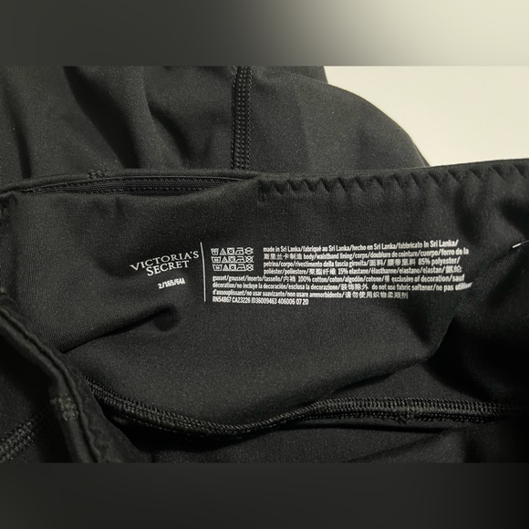 Victoria’s Secret Leggings with side pockets small - Picture 5 of 6